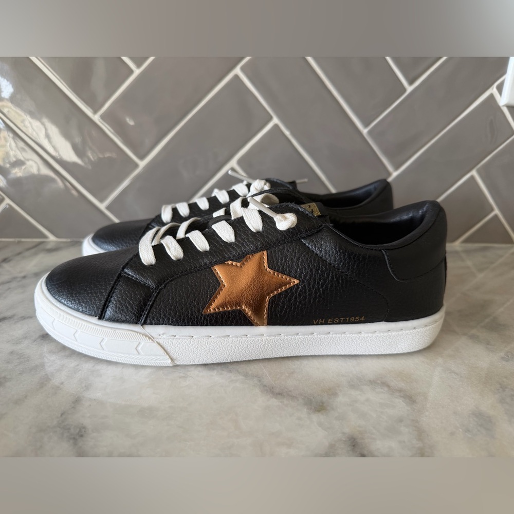 Women’s Vintage Havana Sneakers 8.5